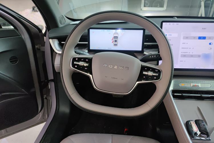 Used Roewe M7 DMH 2025 Model 160km Enjoyment Version
