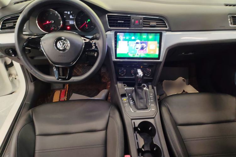 Used Volkswagen Lamando 2018 230TSI DSG Fashion Edition
