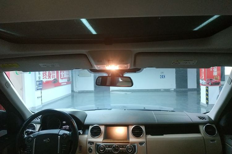 Used Land Rover Discovery 2016 4th Generation 3.0 V6 SC SE
