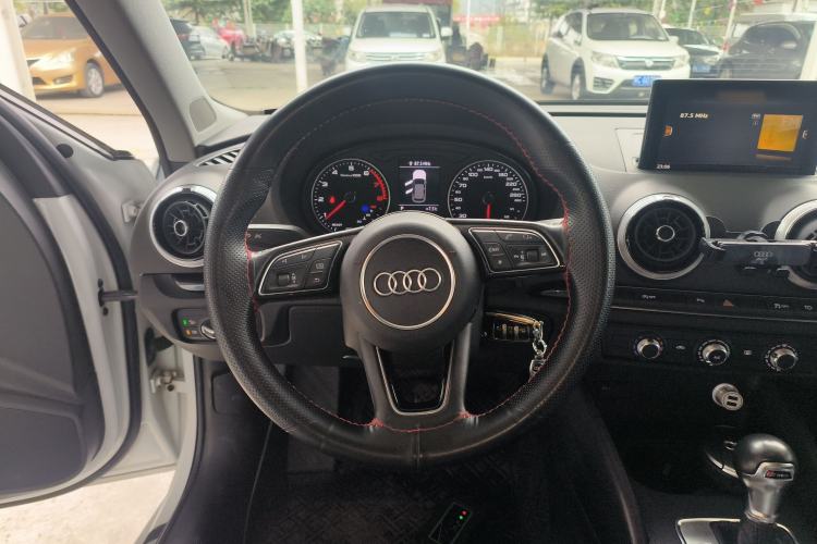 Used Audi A3 2019 Sportback 35 TFSI Fashion Edition China V