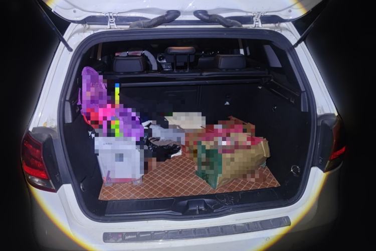 Used Mercedes-Benz B-Class 2015 B 200 Sport Edition Trunk