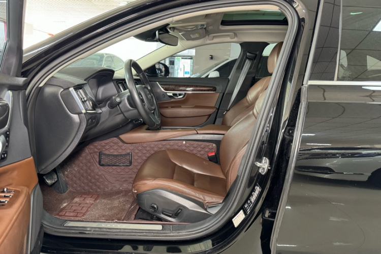 Used Volvo S90 2017 T4 Zhiyuan Edition