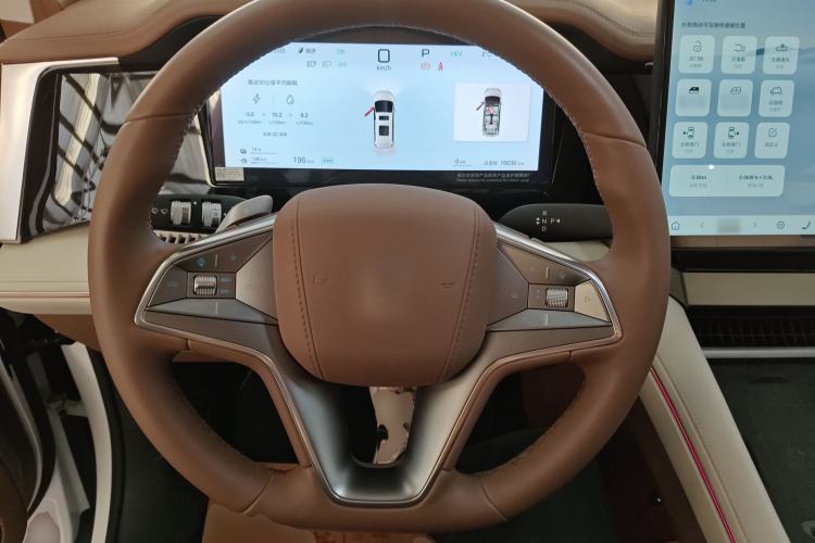 Used BYD Xia 2025 DM-i 1.5T 180km Beyond Edition
