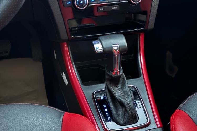 Used BAIC Senova X25 2015 1.5L Automatic Elite Model Interior 7