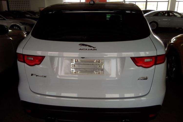 Used Jaguar F-PACE 2016 3.0 SC Four-Wheel Drive R-Sport Sport Edition
