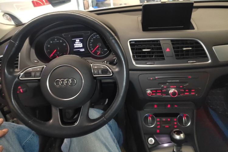 Used Audi Q3 2018 30th Anniversary Edition 30 TFSI Fashion Model
