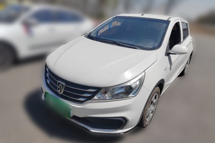 Used Baojun 310 2016 1.2L manual Comfort trim level