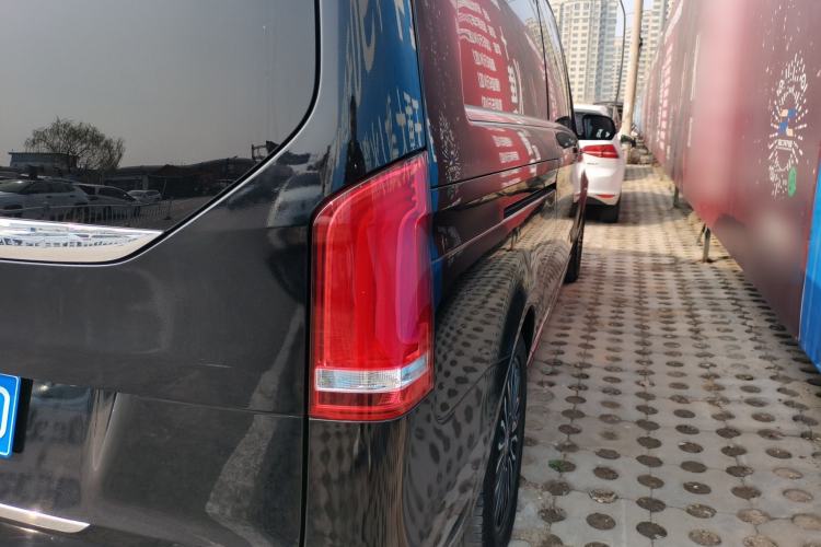 Used Mercedes-Benz V-Class 2018 V 260 L Prestige Extended Version China VI
