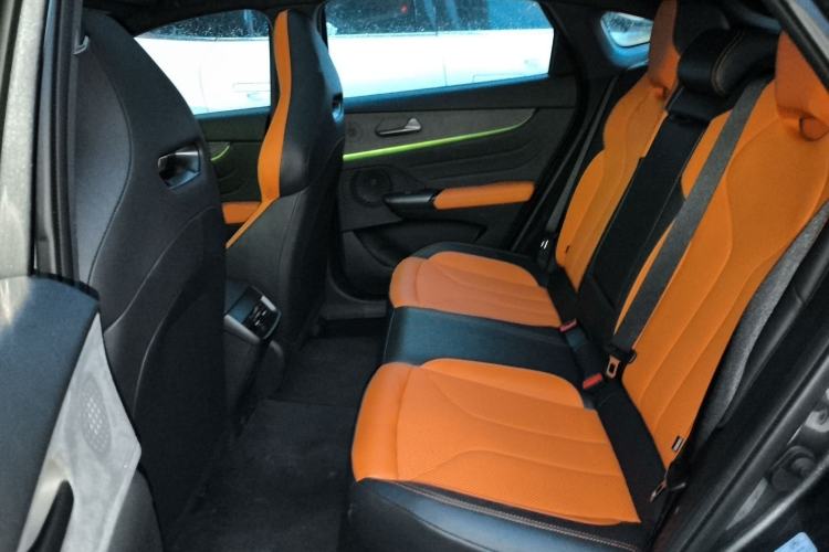 Used CHANGAN UNI-V 2025 Model Third-Generation 2.0T Dynamic Edition Left Rear Seat