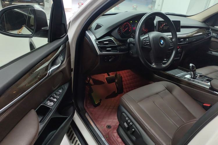 Used BMW X5 2015 xDrive28i Driver Seat