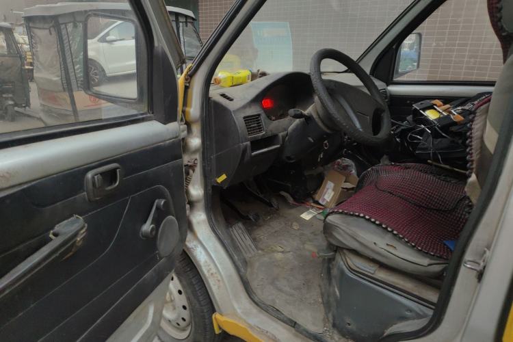 Used Wuling Rongguang Small Truck 