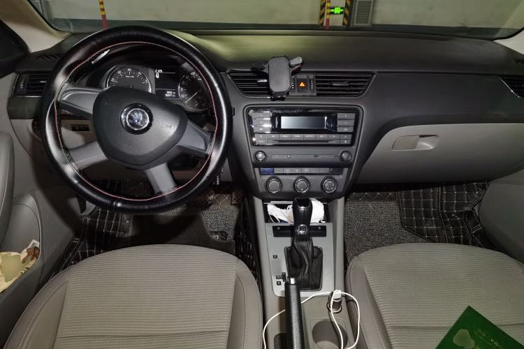 Used Skoda Octavia 2015 1.6L Automatic Eado Edition
