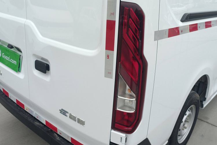 Used JMC E Fushun 2025 Model 41.5 kWh Blind Window Version, Short Wheelbase Low Roof, 3.0 tons
