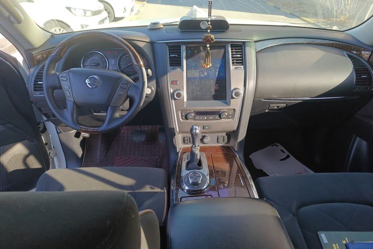 Used Nissan Patrol 2018 4.0L LinkedIn Edition