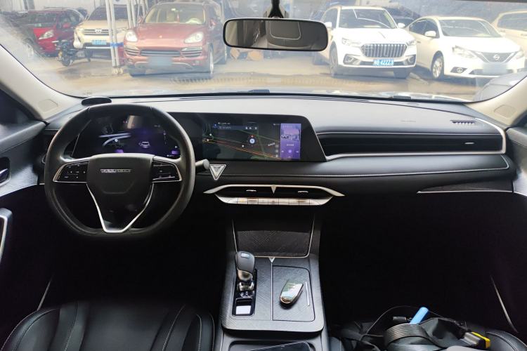 Used Venucia V 2021 260T Idol Edition