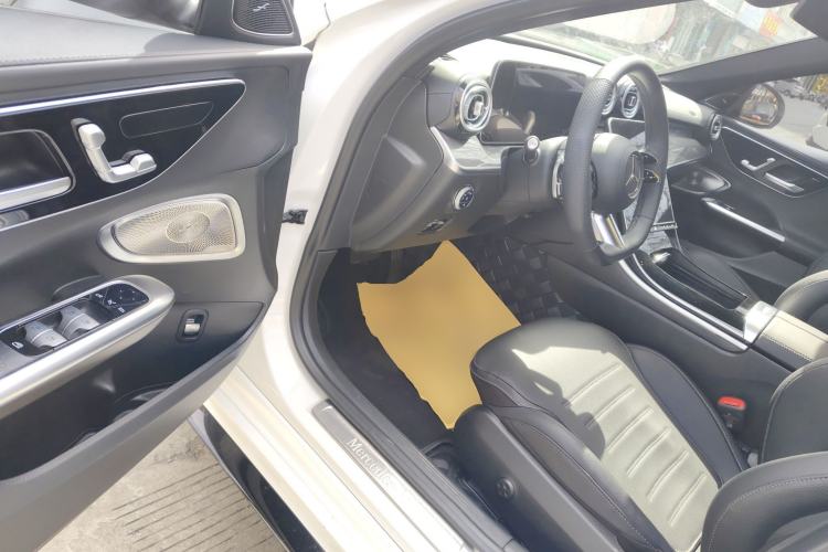 Used Mercedes-Benz C-Class 2023 Second Facelift C 260 L Starry Night Sports Edition