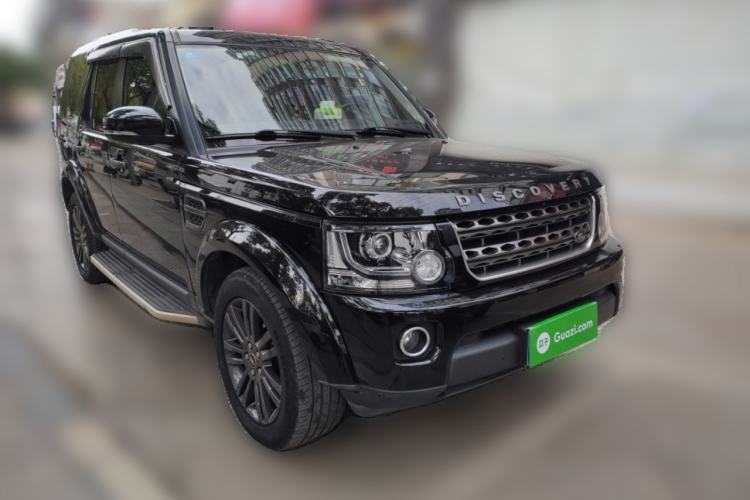 Used Land Rover Discovery 2016 3.0 SC Obsidian Black Heritage Edition SE
