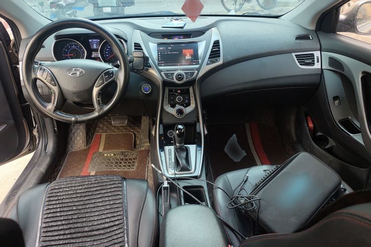 Used Hyundai Elantra (5th Generation / Langdong) 2016 1.6L Automatic Prestige Model
