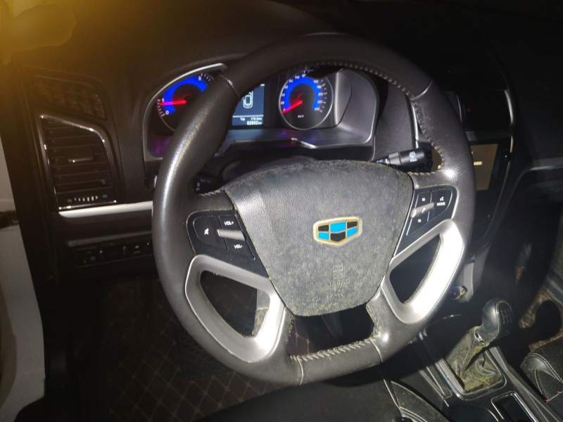 Used Geely Auto Emgrand 2016 Sedan 1.5L Manual Upward Edition — 11