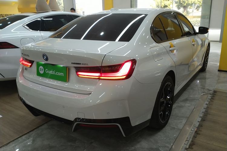 Used BMW i3 2023 eDrive 40 L Midnight Edition