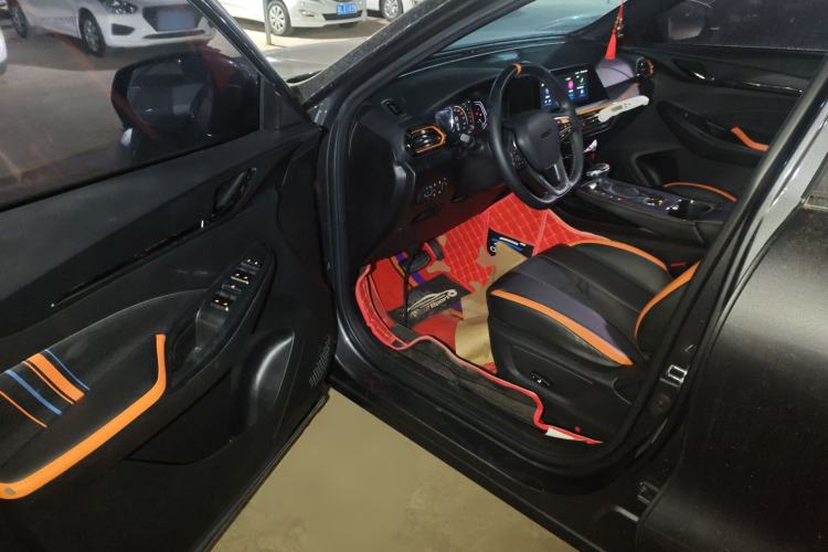 Used Oshan X5 2022 Sport Edition 1.5T DCT Hurricane Sonic
