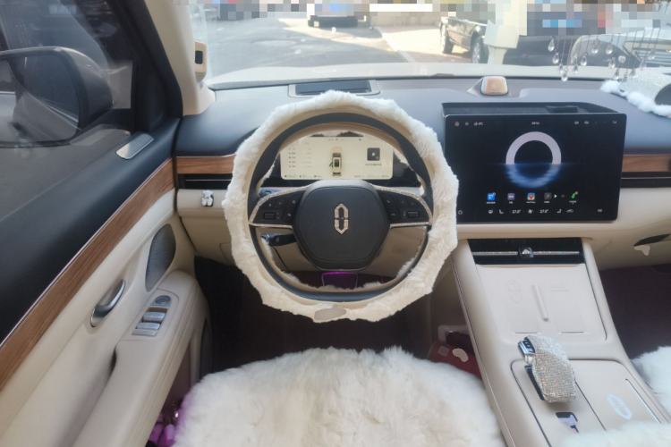 Used Hima AITO M7 2022 1.5T Rear-Drive Comfort Edition
