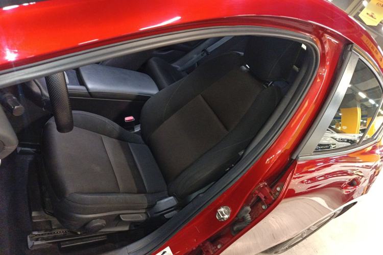 Used Mazda 3 Axela 2021 1.5L Automatic ZhiMei Edition Left Front Seat