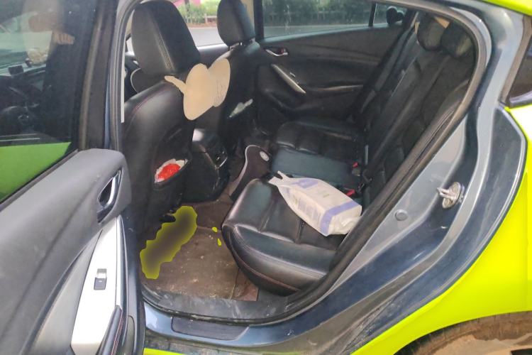 Used Mazda Atenza 2015 2.0L Blue Sky Luxury Edition Left Rear Seat