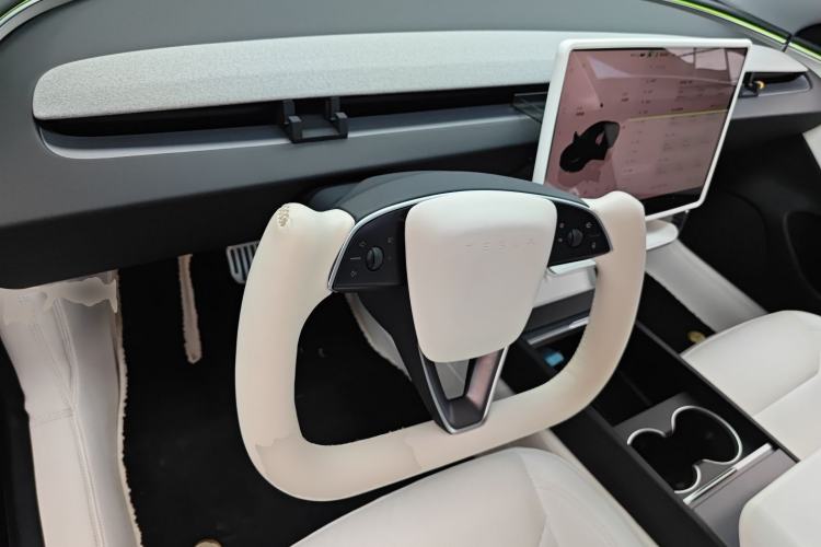 Used Tesla Model 3 2023 Rear-Wheel-Drive Version Center Console