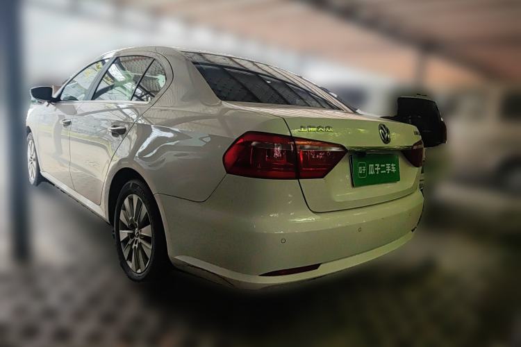 Used Volkswagen Lavida 2014 1.6L Automatic Sport Edition Rear Left 45 Deg