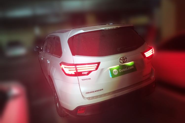 Used Toyota Highlander 2015 2.0T Four-Wheel Drive Luxury Edition 7-Seater