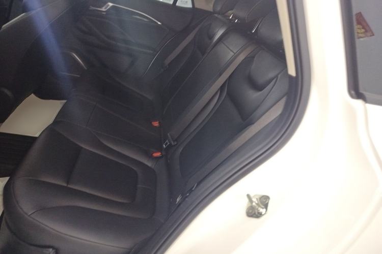 Used Bestune B70 2022 Third Generation 1.5T Automatic Enjoyment Version Left Rear Seat