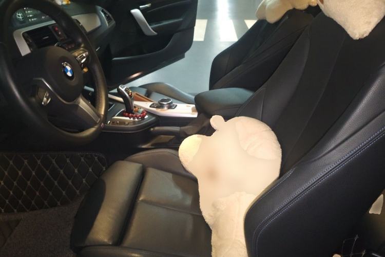 Used BMW 2 Series 2019 225i Luxury Model with M Sport Package
