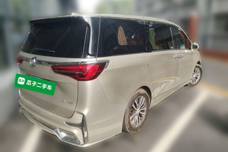 Used Buick GL8 2022 ES Landtrek 653T Comfort Edition