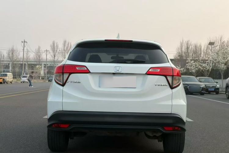Used Honda Vezel 2020 1.5L CVT Pioneer Edition Exterior 3
