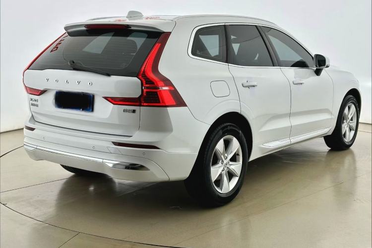 Used Volvo XC60 2022 B5 4x4 Zhiyi Luxury Edition
