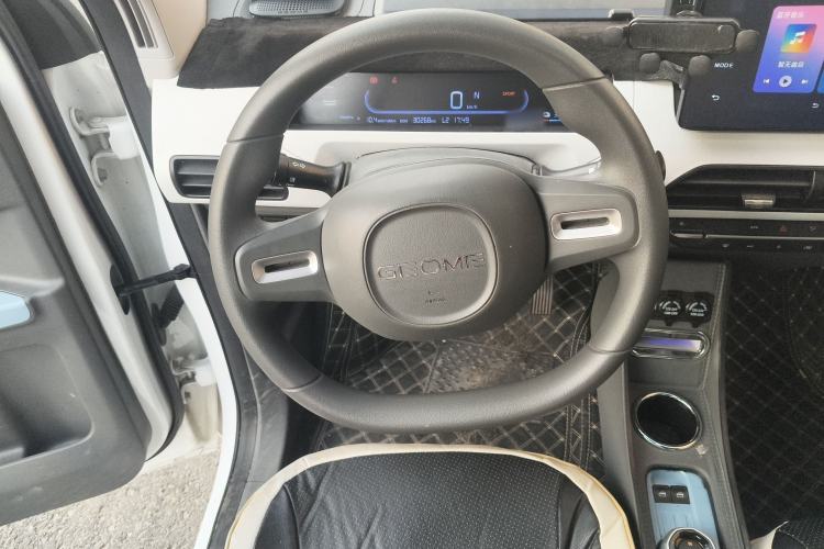 Used Geely Galaxy Panda 2023 Panda Mini 200km Endurance Bear
