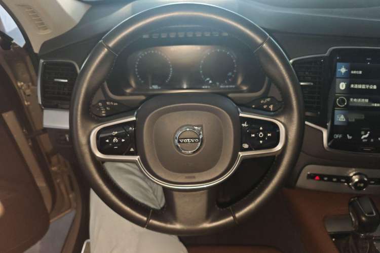 Used Volvo XC90 2018 T6 Zhiyi Edition 7-Seater
