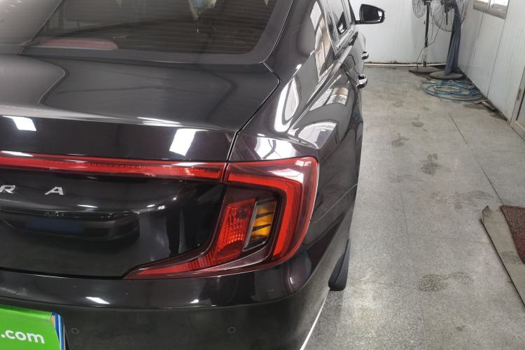 Used Hyundai Mistra 2021 1.8L CVT LUX Premium Edition
