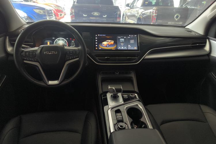 Used Isuzu D-MAX 2023 1.9T Automatic All-Wheel Drive V-CROSS Yue Ling Trim
