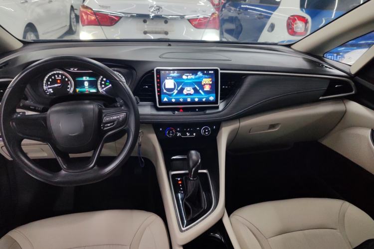 Used Buick GL6 2019 18T 6-Seater Elite Version China VI Standard
