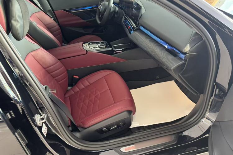 Used BMW i5 2024 eDrive 35L Prestige Luxury Package