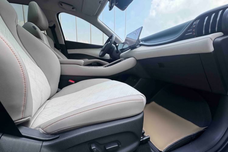 Used BYD Yuan PLUS 2025 Intelligent Driving Version 510 KM Beyond-Grade Edition