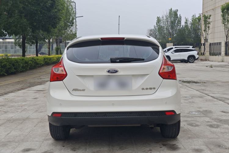 Used Ford Focus 2012 Hatchback 1.6L Manual Fashion Edition
