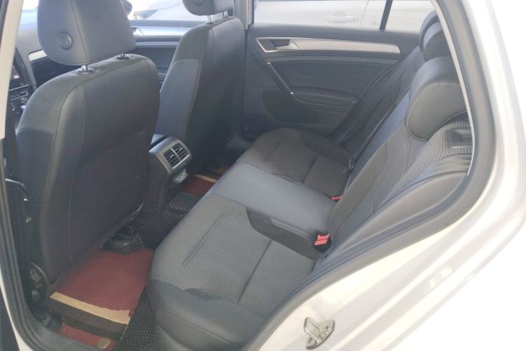 Used Volkswagen Golf 2020 Zhiai Edition 280TSI DSG Comfort Model Left Rear Seat