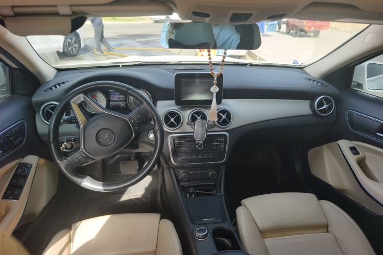 Used Mercedes-Benz GLA 2016 GLA 200 Fashion Model