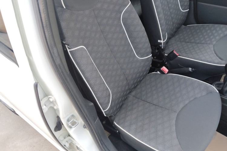 Used BYD F0 2015 1.0L XuanKu Model Right Front Seat