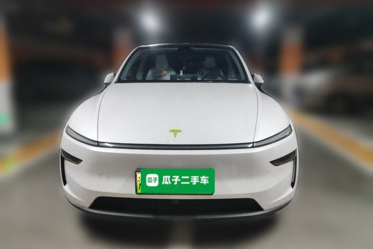 Used Tesla Model Y 2025 Rear-Wheel-Drive Version