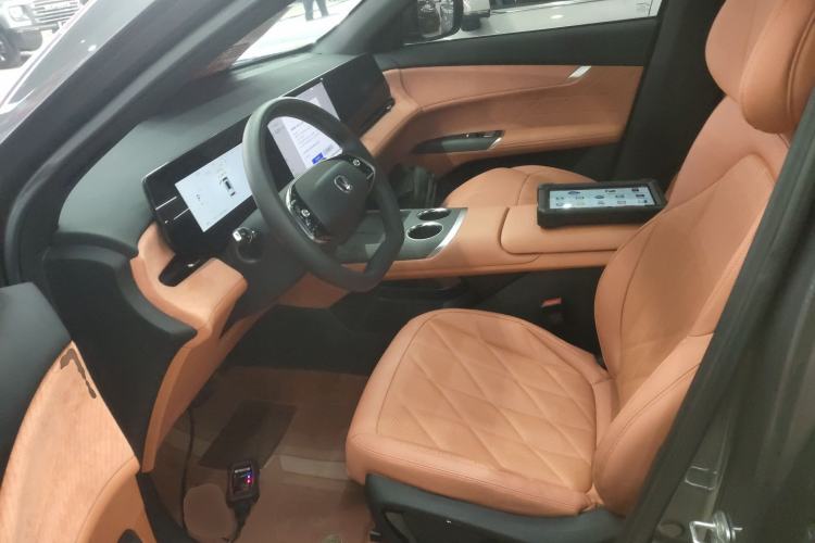 Used Changan CS75 PLUS 2025 4th Generation 1.5T New Blue Whale Smart Luxury Edition