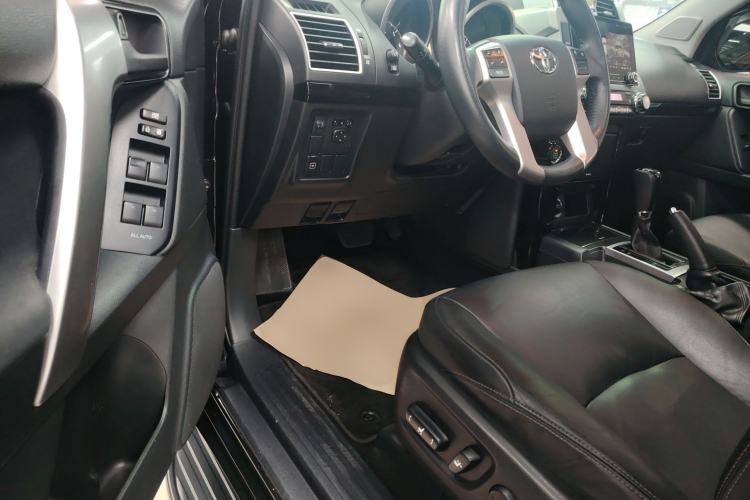 Used Toyota Prado 2016 2.7L Automatic Standard Edition Driver Seat